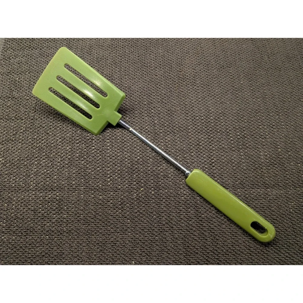 Vintage Avocado Green Slotted Spatula Turner 1970s Retro Kitchen Tool